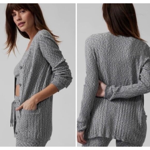 Athleta Woman's Sz M Revolve Seamless Heather Gray Ribbed Cardigan Sweater - Picture 1 of 10